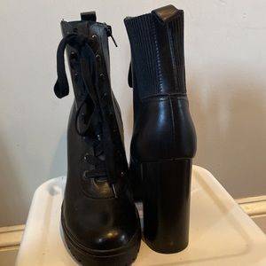 Steve Madden Womens Heeled Combat Boots Size 8